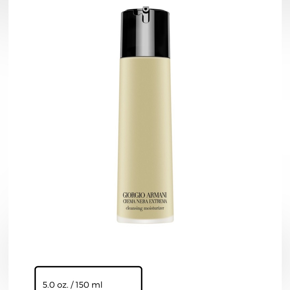Armani Crema Nera cleansing oil